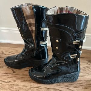 Burberry Black Patent Leather Snow Boots, Size 37, Wedge Zip